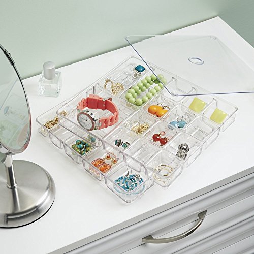 mDesign Schmuck Aufbewahrungsbox mit Fächern – Farbe: durchsichtig – transparente Stapelbox – auch als Schminkaufbewahrung – Gegenstände einfach verstauen - 3
