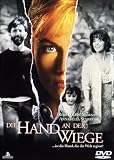 Die Hand an der Wiege - Annabella Sciorra