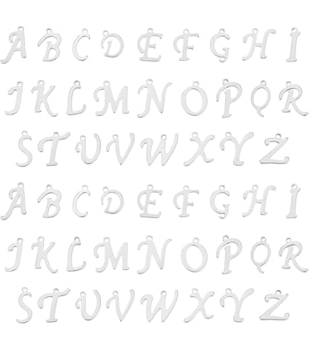 SUNNYCLUE 1 Scatola 52 Pezzi 26 ciondoli con Lettere Dell'Alfabeto in Acciaio Inossidabile AZ Metallo ABC Pendenti con Iniziali Mini Perline Sciolte con Foro per Gioielli Personalizzati Che Creano