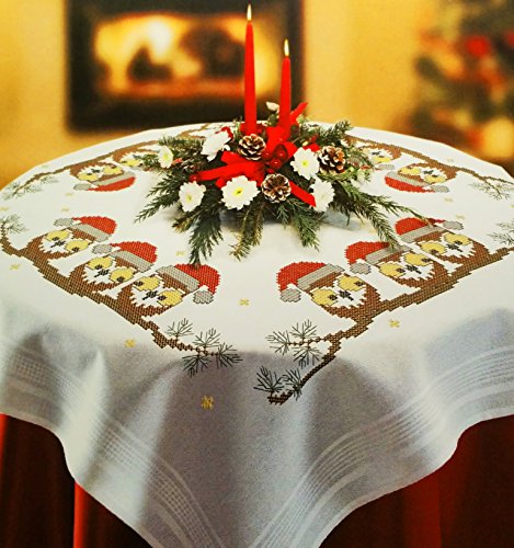 Bezaubernde Stickpackung " X-MAS OWLS " lustige Eulen mit Mützen - Stickdecke 80x80 cm - Kreuzstich und Steppstich vorgezeichnet - Stickdecke und Stickgarn aus 100 % Baumwolle - fertig gesäumt mit eingewebtem Zierrand - qualitativ hochwertig - zum Sofort-Loslegen - zum Selbersticken - aus dem KAMACA-SHOP - Winter Advent Weihnachten