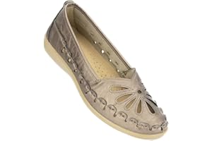 FASHION FRIENDLY Kassidy Punch Detail Casual Shoe