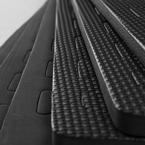 Schutzmatten Set von #DoYourFitness mit 6 Puzzlematten 6 Steckelementen á 60 x 60 x 1,2 cm (ca. 2,2m²) – Unterlegmatten bzw. Multifunktionsmatte für Fitnessgeräte / sicherer Bodenschutz für Sportgeräte (z.B. Spining-Fahrräder,Crosstrainer, Laufband oder Hantelbank), Gymnastikräume, Keller – Matten Schutz vor Kratzern, Dellen, Kälte, Lärm, Flüssigkeit / erhältlich in schwarz grün blau - 5