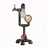 Esta lámpara de escritorio vintage tiene un acabado Steampunk retro que le brinda a su hogar un estilo elegante e industrial que complementará una variedad de configuraciones hogareñas modernas.