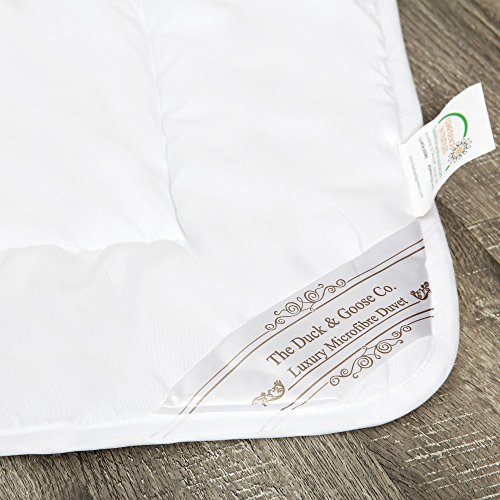 DUCK & GOOSE Hochwertige Leicht-Steppbett Sommer Bettdecke Steppdecke Atmungsaktiv Microfaser 135×200 - 4