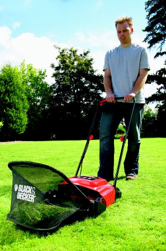 Black+Decker 600W Elektro-Rasenlüfter, zur ganzjährigen Rasenpflege, 30cm Arbeitsbreite, 3 Arbeitshöhen, GD300, schwarz orange - 3