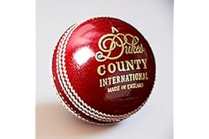 Dukes County International A Cricket Ball (Senior)