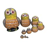 Hölzerne russische Verschachtelungspuppen babushka Matryoshka, die Puppen stapeln