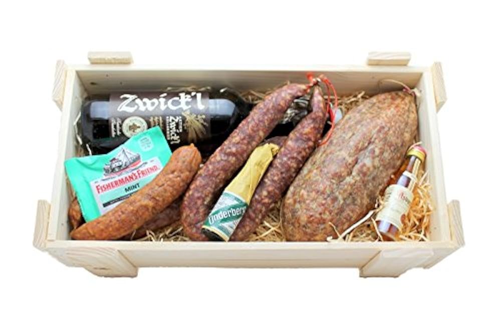 Деликатес дичь подарочные наборы. Набор колбасы в подарок. Подарочный колбасы. Hg подарок колбаса. Подарочный колбасы.