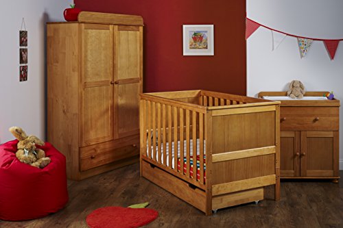 Obaby Newark Nursery Furniture Set (3 Pieces, Country Pine)
