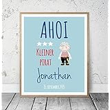 HEART OF PRINT Kinderposter Namensbild mit Pirat - Geburtsdruck mit Wunschname und Geburtsdatum für Jungen, Baby, Kind - Kunstdruck personalisiert, Geschenkidee zur Geburt, Taufe, Geburtstag; individuelles Geschenk, Taufgeschenk, Babygeschenk, Geburtsgeschenk als Poster oder Kinderzimmer Wandbild - ungerahmt