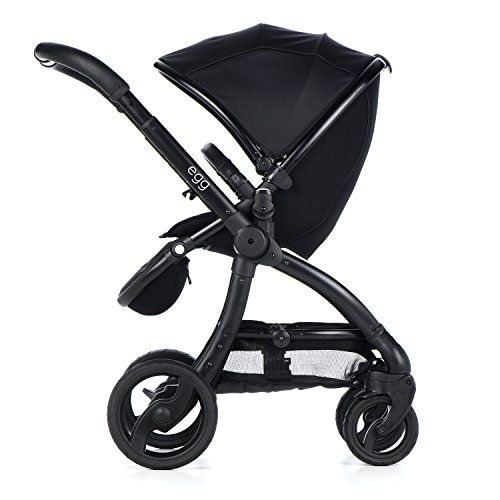 Egg Stroller in Gotham Black with Black Frame and Jet Black Seat Liner