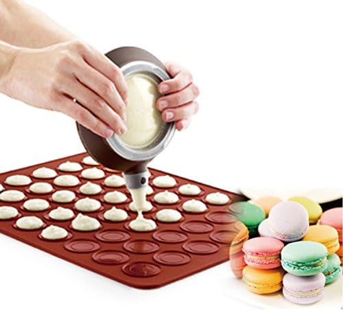 Macaron Macaroon Baking Set - Decorating Pen Icing Tips with 4 Nozzles + 1 x Pastry Baking Sheet