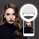 Dieser Selfie Licht Ring verfügt über 3 Lichtstufen. Drücken Sie den Knopf, um eine ideale Lichtstärke zu Ihrer Ungebung zu bekommen. Kompatibel mit allen iPhone und Android-Smartphones oder Tabletten. Klemmen Sie einfach mit diesem Licht Ring ein Handy an, die passende Lichtstärke auszuwählen