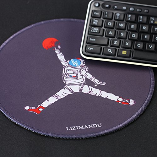Gaming Mauspad(250 x 250 x 3 mm) ,Lizimandu Silent Designer Runde Round Mousemat /Standard Size mit Anti-Rutsch-Leder-Runde Double Sided Durchmesser 25 cm für alle gängigen Mouse-Typen(Weltraum Dunk/Space Dunk) - 6