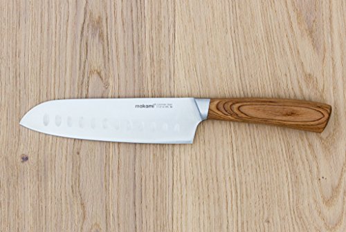 makami Kona II Santokumesser mit Kullenschliff und Griff aus Pakkawood in Geschenkverpackung (Holz hellbraun / Edelstahl) - 4