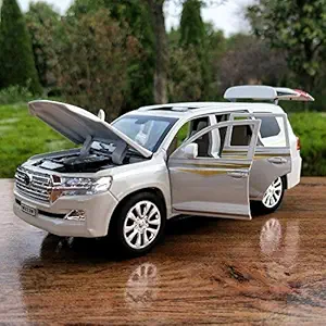 KTRS 1:32 Alloy Pull Back Toyota Land Cruiser SUV Diecast Metal Model Toy Car with 6 Open Door, Musical Flashing for Kids