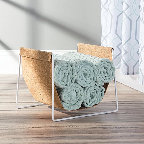 InterDesign 62180EU Quinn Badezimmer-Handtuchhalter für Badetücher, Handtücher, Waschlappen, Holz, Kork/Mattweiß, 30.07 x 30.3 x 25.3 cm - 3