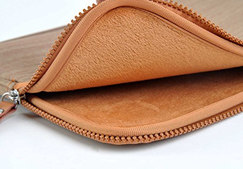 art&cherry © 11,6-12,2″ Universal Tablet PC Schutzhülle / Hülle aus Canvas-Gewebe wie z.B. Samsung Galaxy Tab Pro 12.2 / Galaxy Note 12.2 / Asus Transformer Book / Samsung Ativ Smart / Sony Vaio Tab 11 / Acer Iconia Tab W700 & W701 / Asus Vivo Tab / Lenovo IdeaPad Yoga 2 / Samsung Ativ Smart PC / Acer Aspsire P3 / Fujitsu Stylistic Q702 / HP Envy X2 / Microsoft Surface 2 3 / Surface Pro 2 & 3 / Lenovo IdeaPad Yoga 11 / Neofonie WeTab 3G / Medion Akoya Tablet Farbe : Braun - 4