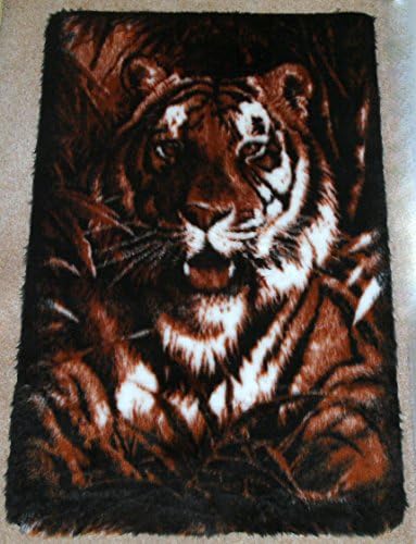 JRP Rugs Tiger Head Non Slip Machine Washable Sheepskin Style Rug. Size 100cm x 70cm