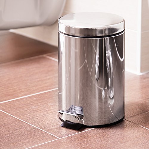 Relaxdays Treteimer 5 L aus Edelstahl H x D: 27 x 20,5 cm Abfalleimer in Metall-Optik als Abfallbehälter und Tretmülleimer für Küche und als Kosmetikeimer im Bad Tretmülleimer, silber - 2