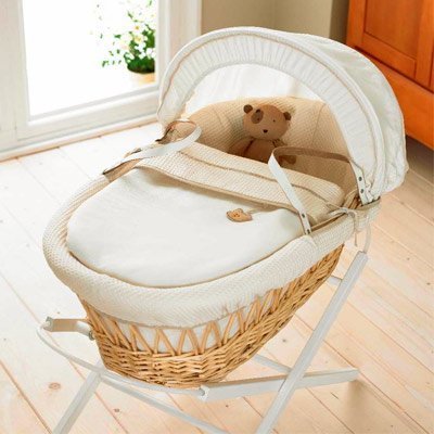 Izziwotnot Gift Cream on Natural Wicker Moses Basket