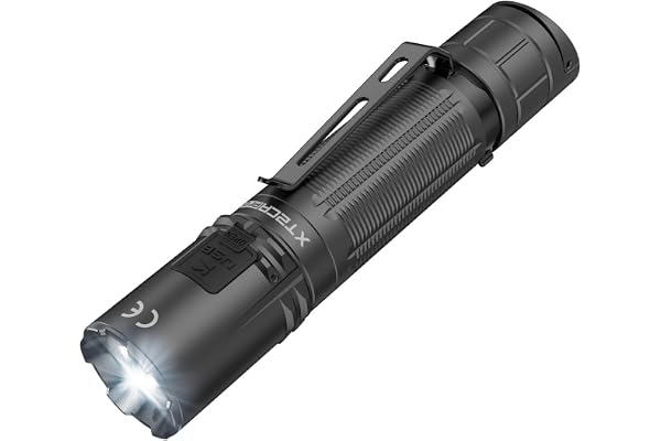 klarus XT2CR Pro 2100 lumens Tactique Lampe de Poche Rechargeable Ultra lumineuse,LED lampe torche étanche pour camping en plein, avec Holster (XT2CR Pro)