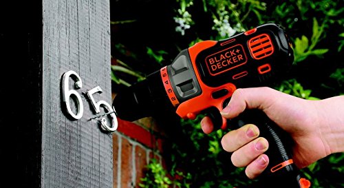Black+Decker 18V Akku-Multifunktionswerkzeug Multievo, Multifunktionsmaschine, Starter-Set inkl. Bohrschrauberkopf, 2x 1.5Ah Li-Ion Akku, Ladegerät, Koffer, LED-Leuchte, Softgriff, MT218KB - 13