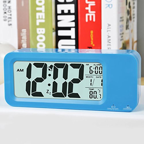 KING DO WAY USB Intelligentes Wecker LED Digital Uhr Große Display Voll Funktions Snooze, Triple-Alarm, Temperatur-Anzeige, Smart Licht USB-Aufladung Umweltschutz JC1908 Blau