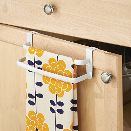 mDesign Geschirrtuchhalter – doppelte Halterung zum Einhängen über die Küchenschrank-Tür – Der praktische Handtuchhalter ohne Bohren ist auch als Handtuchstange im Bad geeignet – weiß - 4