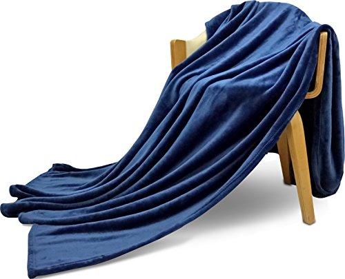 Utopia Bedding Fleece Throw Blanket, Soft, Cosy 300 GSM Fluffy Blankets and Throws For Sofas, Bed, Couches [Navy, 152x127 cm]
