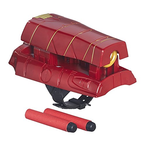 Preisvergleich Produktbild Hasbro Avengers Missions Ausrüstung - Falcons Redwing Flieger