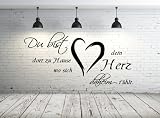 Wandtattoo 68137-58x29 cm, Zitate ~ Du bist dort zu Hause wo sich dein Herz daheim fühlt ~ Wandaufkleber Aufkleber für die Wand, Tapetensticker aus Markenfolie, 32 Farben wählbar