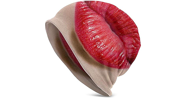 Tracray Unisex Beanie Cap Lippen Kuss Madchen Lippenstift Nahaufnahme Dunne Schadelkappe Baggy Oversize Strickmutze Schwarz Amazon De Bekleidung