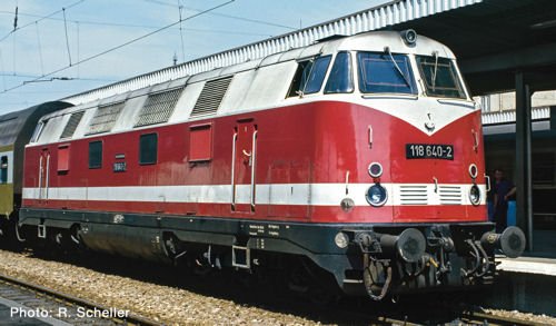 Preisvergleich Produktbild Roco 73893 Diesellokomotive BR 118, DR mit Sound