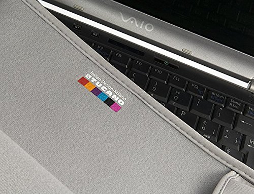 Tucano Second Skin Colore Neopren-H  lle f  r widescreen Notebooks 33 cm  13 Zoll   schwarz