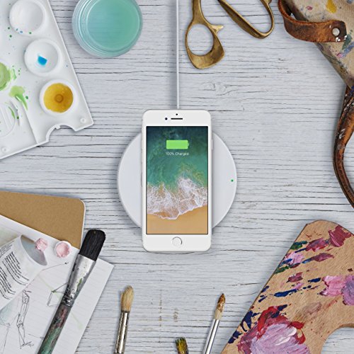 Belkin Boost Up Tappetino di Ricarica Rapida Wireless, 7.5W, Iphone X/8/8+ e Altri Dispositivi, Tecnologia Qi, Progettato in Collaborazione con Apple, Certificazione Qi, Caricatore Eu Incluso, Bianco