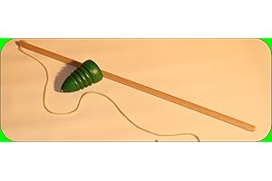 ERZGEBIRGISCHE HOLZSPIELWAREN EBERT GMBH Peitschenkreisel einfarbig – 1 Kreisel und 1 Peitsche im Set – Holzspiel – Holzspielzeug aus dem Erzgebirge – Geschicklichkeitsspiel - NEU