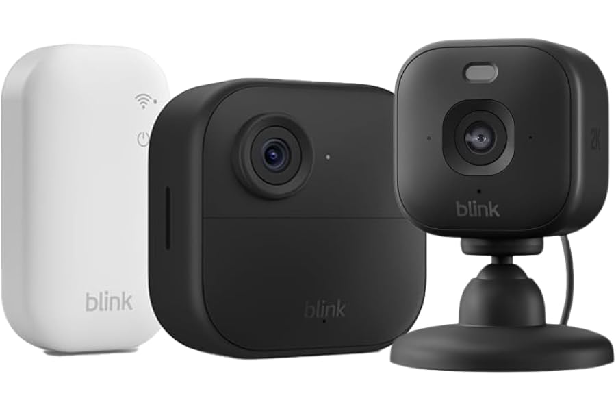 Blink Outdoor 4 Kamera + Blink Mini 2K+ Innenkamera (Schwarz), inkl. Sync Module Core