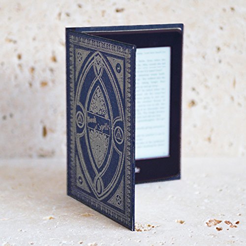 Preisvergleich Produktbild Harry Potter Mottoparty Buch der Zaubersprüche Kindle Paperwhite Fall