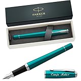PARKER Füllhalter aus der URBAN-Collection in türkisen, seidenglänzender Lack-Oberfläche, verchromten Beschlägen sowie dem unverkennbaren PARKER Pfeil-Clip verziert. Durch die edle Laser-Gravur verewigt mit Ihrem Wunsch-Text.