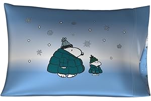 Franco Collectibles Peanuts Snoopy Puffer Coat Holiday Christmas Beauty Jedwabista satynowa standardowa poszewka na poduszkę 20 x 30 do włosów i skóry, (oficjalnie licencjonowany produkt)