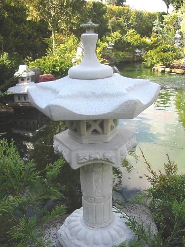 Japanische Steinlaterne auf Säule A - 3