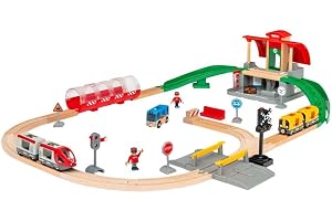 BRIO World 33989 Large City Station Set - Omfattande trätågset med överföringsstation - Rekommenderas från 3 år