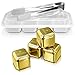 Produktbild Navaris 4X Edelstahl Whiskey Steine - Eiswürfel Ice Cube Set Whisky Stones - Würfel in Gold für Cocktail Wein Rum Getränke - in Box mit Zange