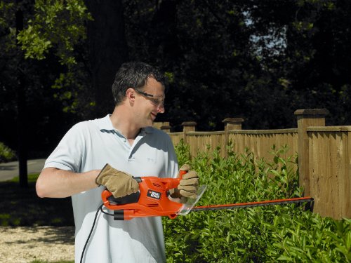 Black + Decker GT4550KIT Elektro-Heckenscheren-Kit, 50cm Messerlänge, T-Griff, 2-Hand Sicherheitsschaltung, GT4550KIT - 6