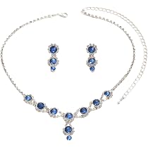 Set di orecchini con collana di personalità con bavaglino in cristallo