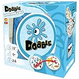 Las 30 cartas de Dobble Waterproof son resistentes al agua.