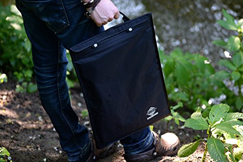 Aqua Quest Storm Laptop Tasche - 100  Wasserdicht - 11 inch  13 inch  15 inch  17 inch - Schwarz oder Rot  15 inch  Schwarz 