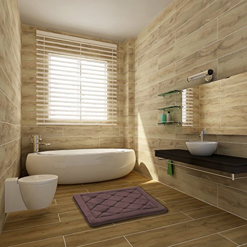 LANGRIA Badematte 17“x24 “ Schnell Trockend und Lüftend Badvorleger Memory Foam Weiche Bequeme Wasser Absorbent Duschvorleger, Moderne korallenrote-Vlies Oberfläche, Rutschfeste Teppich für Schlafzimmer, Küche, Flur, Tür (Braun) - 6