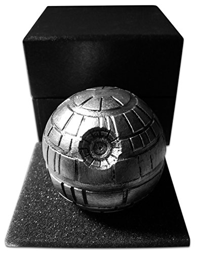 Weed Grinder im Todesstern Style aus Metall, Kräutermühle mit Pollensieb, Gewürzmühle im Death Star Design, 3-Teilig aus Aluminium mit Zinklegierung, Verpackt in Eleganter Geschenkbox - 8